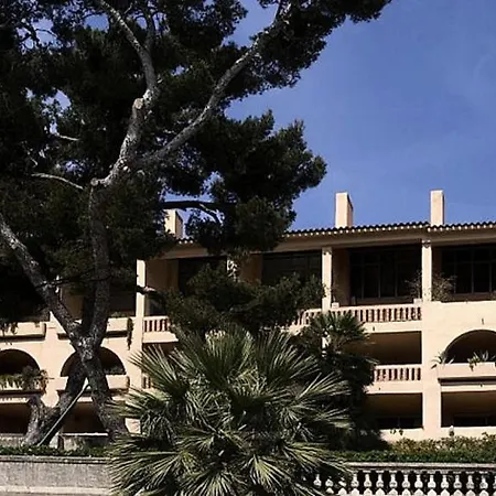 Résidence Pierre&vacances Louis Lumière 2*